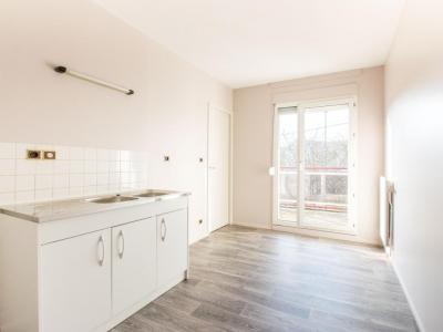 For rent Chalon-sur-saone 4 rooms 82 m2 Saone et loire (71100) photo 1