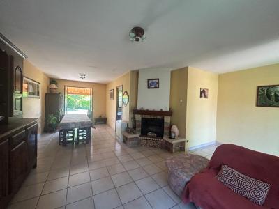 For sale Nevers 7 rooms 85 m2 Nievre (58000) photo 4
