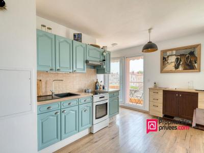 For sale Lyon-3eme-arrondissement 3 rooms 67 m2 Rhone (69003) photo 2