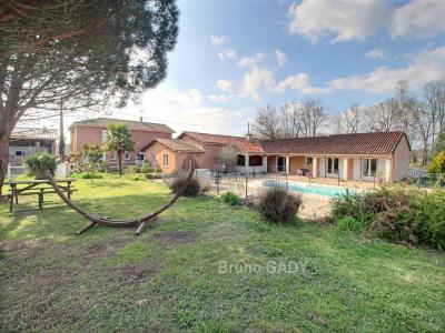 For sale Chalagnac 16 rooms 440 m2 Dordogne (24380) photo 4