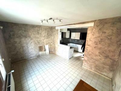 For sale Meru 4 rooms 90 m2 Oise (60110) photo 2