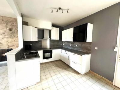 For sale Meru 4 rooms 90 m2 Oise (60110) photo 4