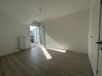 For rent Villiers-sur-marne 2 rooms 53 m2 Val de Marne (94350) photo 4
