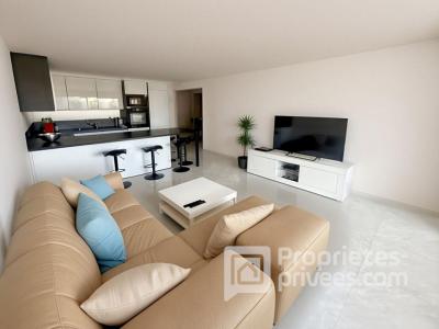 For sale Saint-laurent-du-var 4 rooms 70 m2 Alpes Maritimes (06700) photo 1