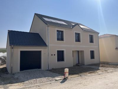 For sale Dourdan 4 rooms 78 m2 Essonne (91410) photo 0