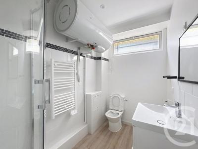 Louer Appartement Villejuif 1025 euros