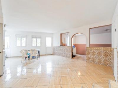 For sale Marseille-15eme-arrondissement 183 m2 Bouches du Rhone (13015) photo 2