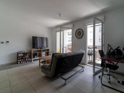 For sale Marseille-11eme-arrondissement 3 rooms 59 m2 Bouches du Rhone (13011) photo 2