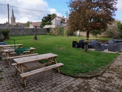 For sale Montfaucon-en-velay 40 rooms 950 m2 Haute loire (43290) photo 1