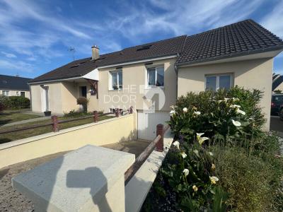 For sale Entrammes 7 rooms 109 m2 Mayenne (53260) photo 0
