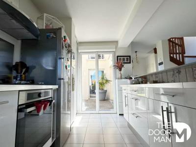 For sale Vertou 6 rooms 130 m2 Loire atlantique (44120) photo 1