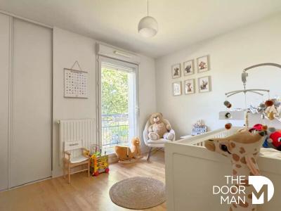 For sale Vertou 6 rooms 130 m2 Loire atlantique (44120) photo 2