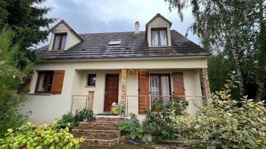 For sale Roissy-en-france 6 rooms 110 m2 Val d'Oise (95700) photo 1