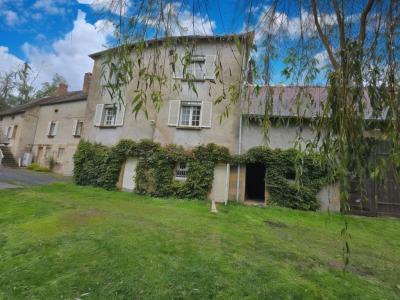 For sale Chappes 10 rooms 270 m2 Allier (03390) photo 1