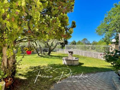 For sale Lauris 8 rooms 214 m2 Vaucluse (84360) photo 2