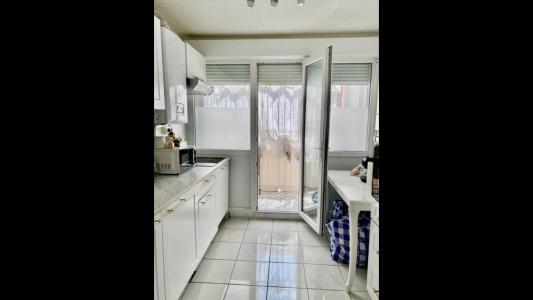 For sale Montpellier 4 rooms 71 m2 Herault (34000) photo 0
