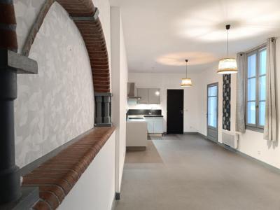 For sale Narbonne 2 rooms 47 m2 Aude (11100) photo 2