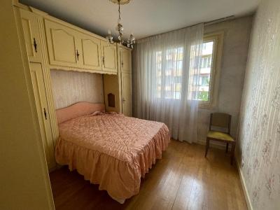 For rent Lyon-8eme-arrondissement 4 rooms 70 m2 Rhone (69008) photo 3