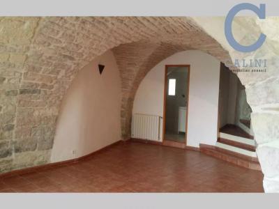 For rent Calvisson 3 rooms 86 m2 Gard (30420) photo 2