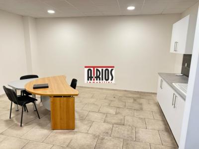 Louer Bureau Crau 120000 euros
