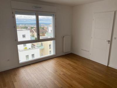 For rent Rueil-malmaison 2 rooms 36 m2 Hauts de Seine (92500) photo 0