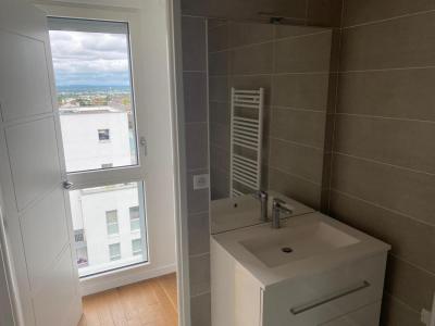 For rent Rueil-malmaison 2 rooms 36 m2 Hauts de Seine (92500) photo 4