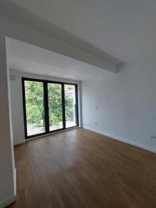 For rent Suresnes 2 rooms 39 m2 Hauts de Seine (92150) photo 1