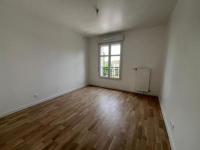 Louer Appartement 90 m2 Blanc-mesnil