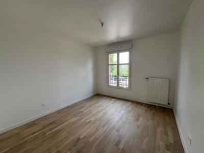 Annonce Location 4 pices Appartement Blanc-mesnil 93