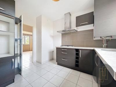 For rent Gleize 3 rooms 58 m2 Rhone (69400) photo 0