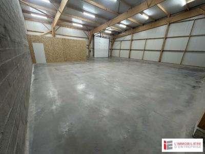 Louer Commerce 480 m2 Bain-de-bretagne