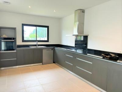 For rent Fronton 5 rooms 108 m2 Haute garonne (31620) photo 1