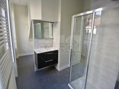 For rent Lyon-2eme-arrondissement 3 rooms 68 m2 Rhone (69002) photo 4