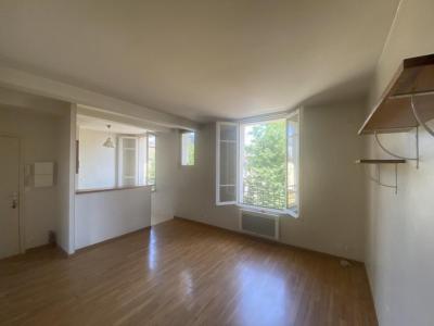 Louer Appartement Versailles 1053 euros
