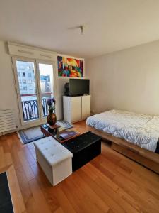 For rent Paris-15eme-arrondissement 1 room 20 m2 Paris (75015) photo 0