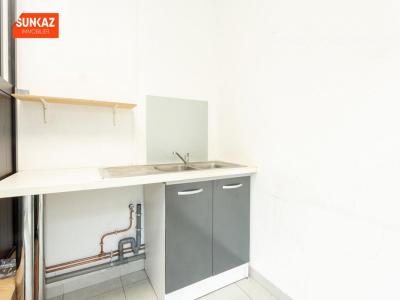 For rent Saint-pierre 50 m2 Reunion (97410) photo 3