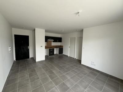 For rent Nantes 2 rooms 43 m2 Loire atlantique (44000) photo 2