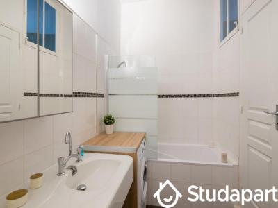 For rent Lyon-2eme-arrondissement 1 room 251 m2 Rhone (69002) photo 4