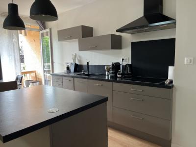 For sale SAINT JULIEN 4 rooms 83 m2 Bouches du Rhone (13012) photo 2