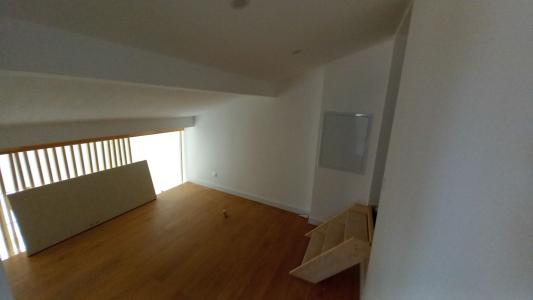 For sale 8 RUE DE LA PARISIERE 4 rooms Gard (30900) photo 3