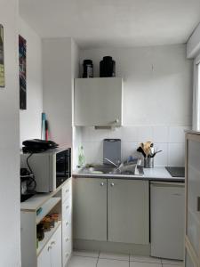 For sale St Eloi 1 room 28 m2 Herault (34000) photo 4