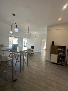 For sale 7 rooms 102 m2 Bouches du Rhone (13013) photo 3