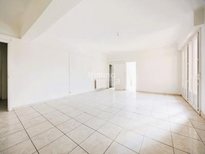 For sale Marseille-6eme-arrondissement 4 rooms 108 m2 Bouches du Rhone (13006) photo 2