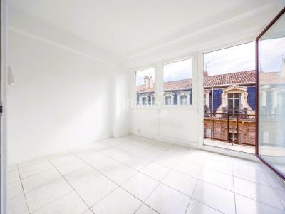 For sale Marseille-6eme-arrondissement 4 rooms 108 m2 Bouches du Rhone (13006) photo 3