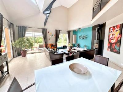 Acheter Prestige Luzarches 1360000 euros