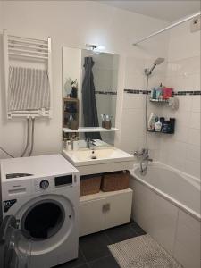 Louer Appartement Marseille-3eme-arrondissement Bouches du Rhone