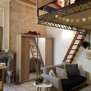 For rent Bordeaux 2 rooms 25 m2 Gironde (33000) photo 1