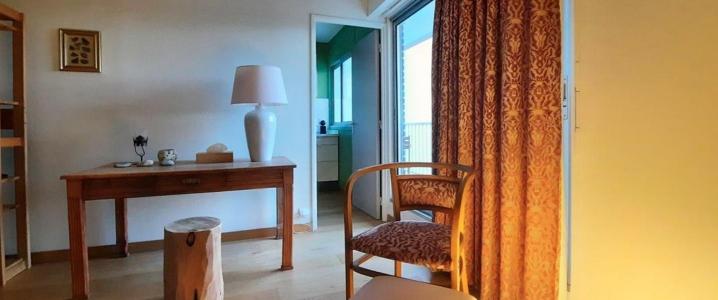 For rent Bordeaux 1 room 35 m2 Gironde (33000) photo 2
