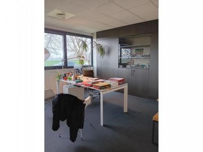 For rent Quint-fonsegrives 5 rooms 111 m2 Haute garonne (31130) photo 4