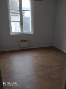 For rent Blanc 5 rooms 90 m2 Indre (36300) photo 1